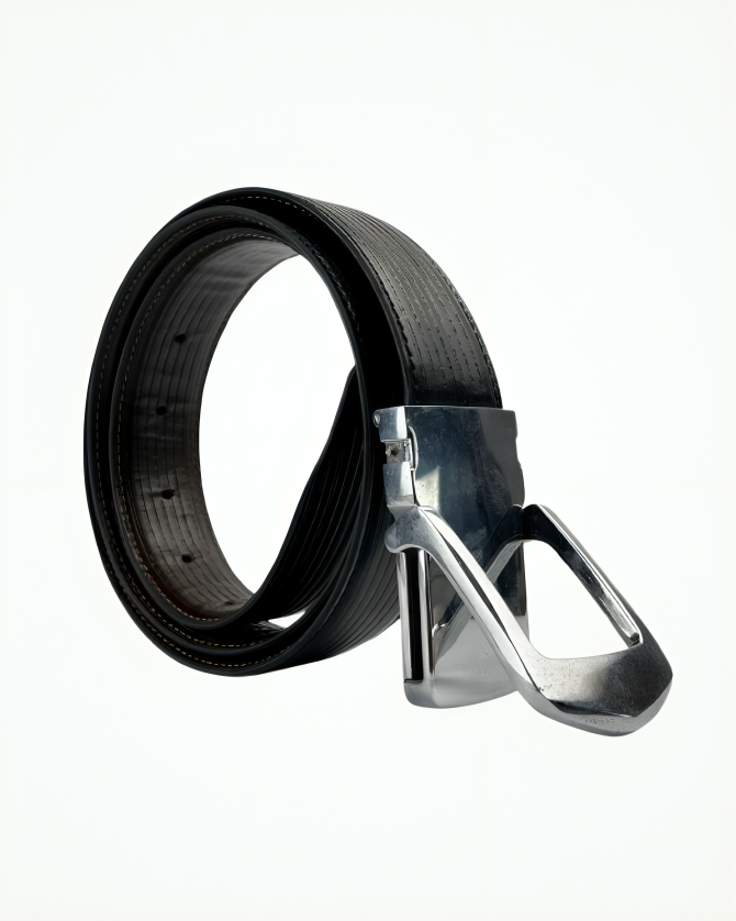 Comfort-Fit Stretchy Black Belt with Ribbed Design