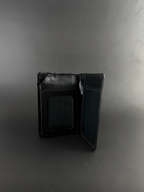 Smooth Black Leather Bifold: Simple and Classic