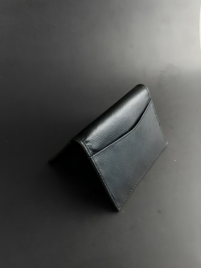 Minimalist Black Card Holder: Pure Leather, Zero Bulk