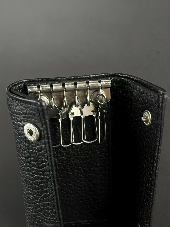 Black Pebbled Leather Key Case Organizer