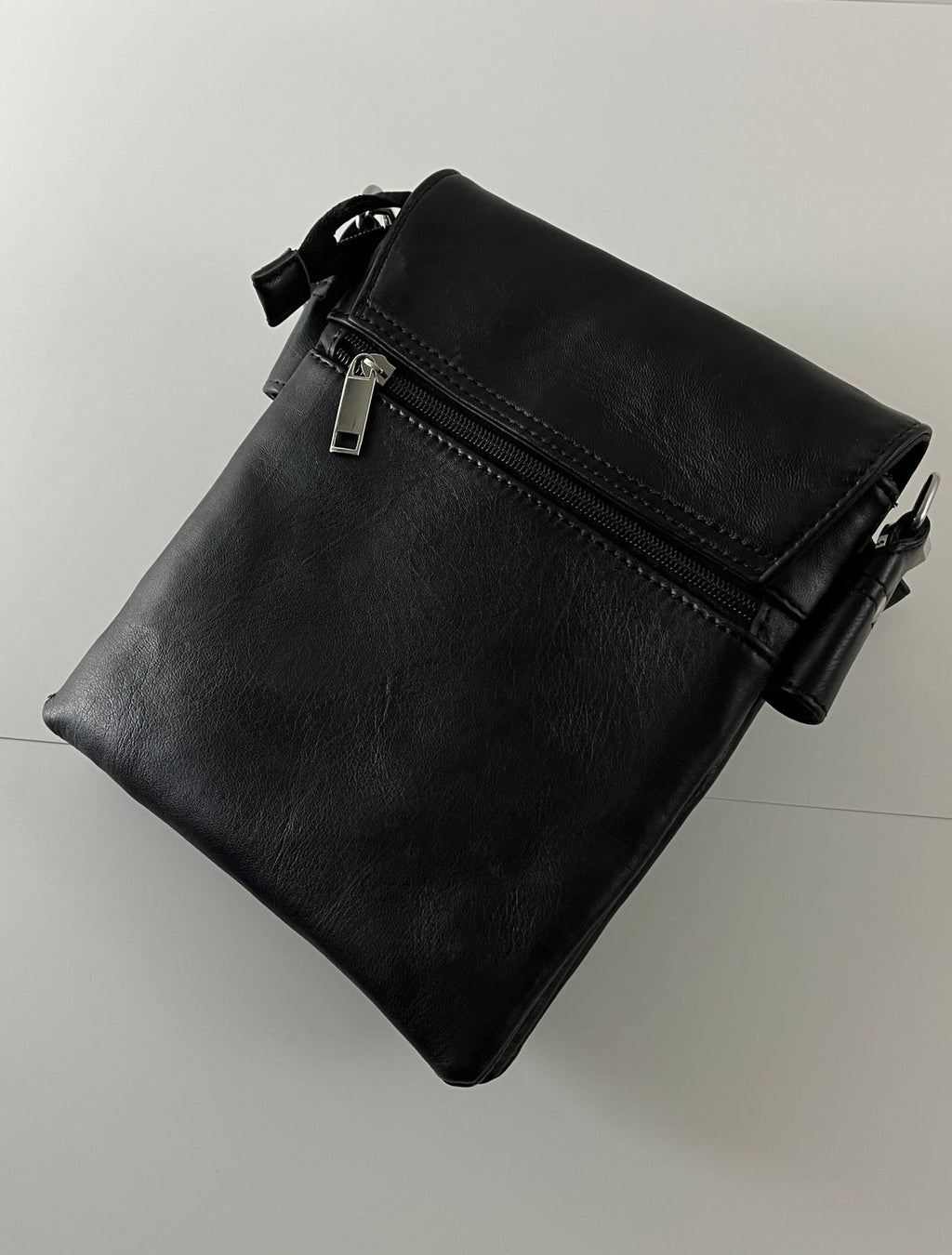 Everyday Leather Crossbody Bag