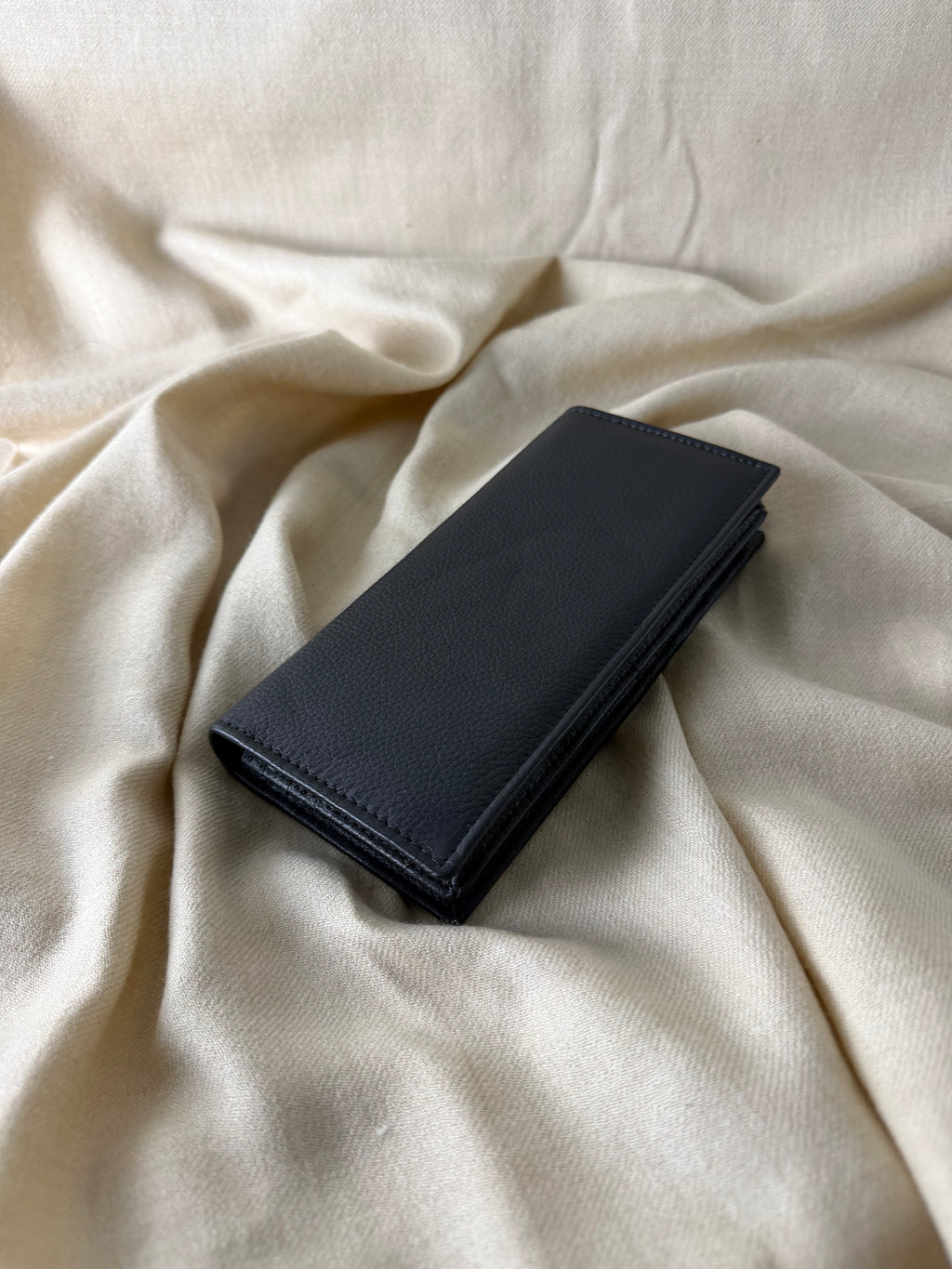 Black Long Bifold Leather Wallet