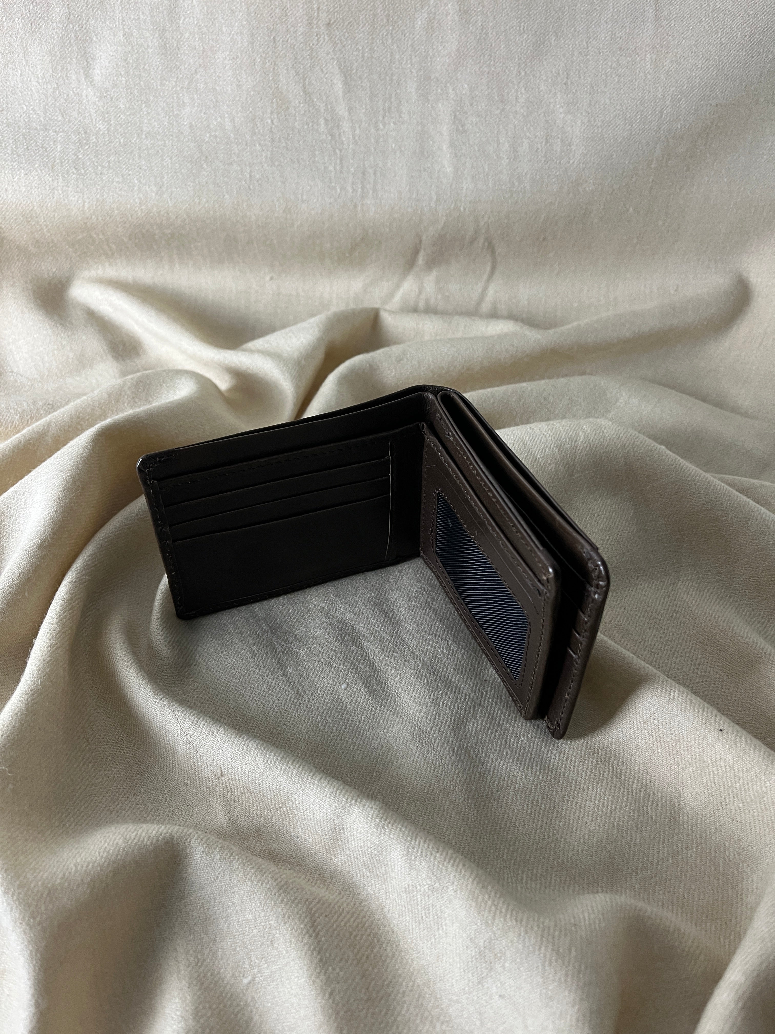 High-Capacity Dark Brown Leather Bifold Wallet